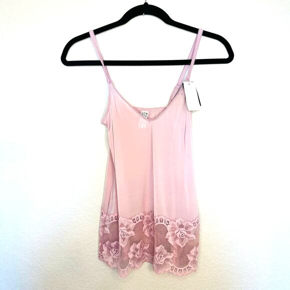 Wacoal Women's Tan V-Neck Light & Lacy Tops Size Medium - Picture 1 of 5